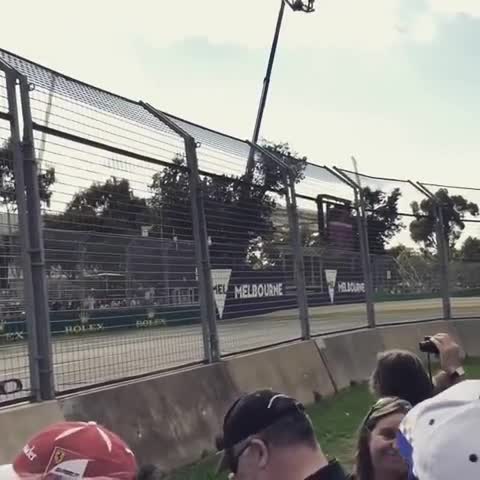 F1 Crash Alonso and Gutierrez Melbourne GP 2016 #Alonso