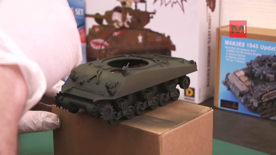 Стендовый моделизм_ Танк Sherman M4A3E8 FURY