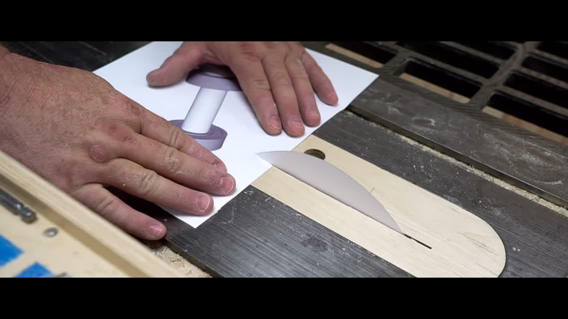 Может ли бумага разрезать древесину